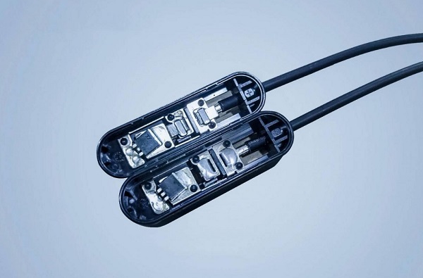 光伏接线盒激光焊接