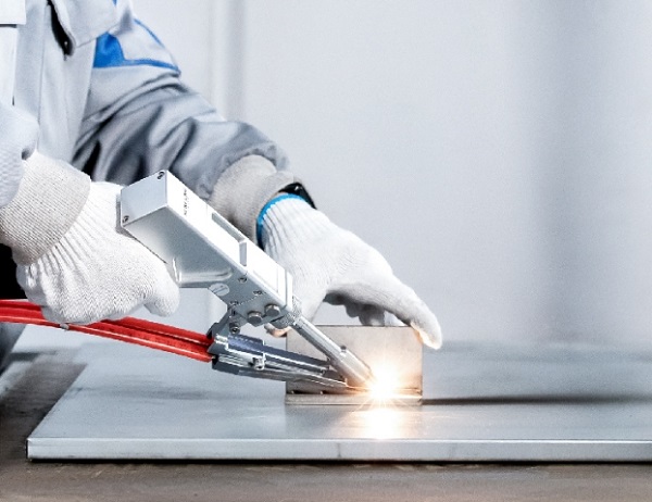 激光焊接机日常使用的维护和保养