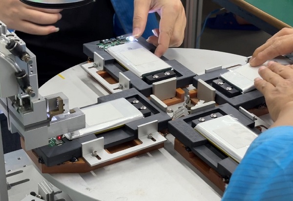 连续激光焊接机和激光点焊机的区别 连续激光焊接机和激光点焊机的区别