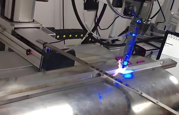 高精度微加工对激光焊接机的精度和稳定性要求