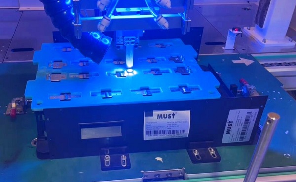 激光焊接机灵敏度对复杂焊接任务的影响