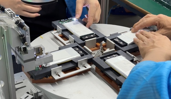 锂电池激光焊接