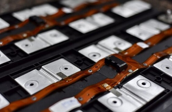 电池组激光焊接