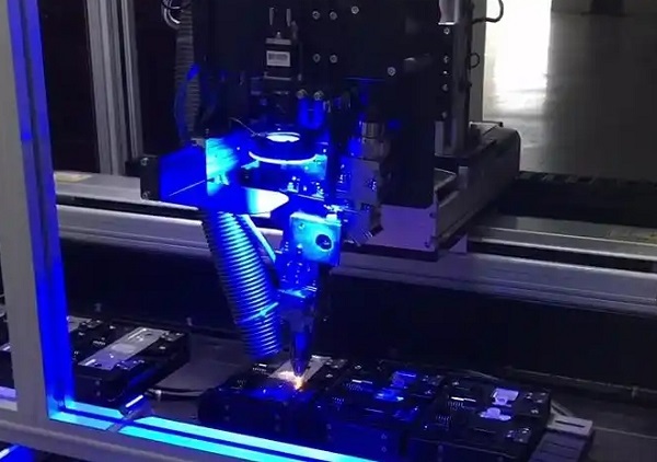 锂电池激光焊接设备